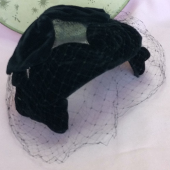 FINAL SALE PRICE Star Hatbox + 3 Vintage Black Hats from New York - Picture 10 of 12